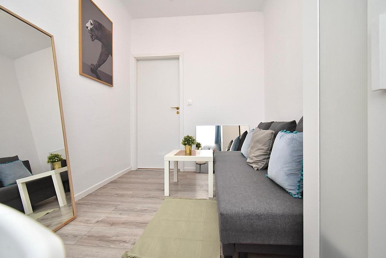 Rental Apartments Aleja Niepodleglosci Varsóvia Exterior foto