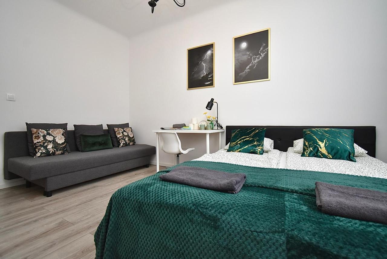 Rental Apartments Aleja Niepodleglosci Varsóvia Exterior foto